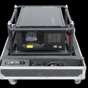 barco rlm w12 11,500 lumens wuxga 3 chip dlp